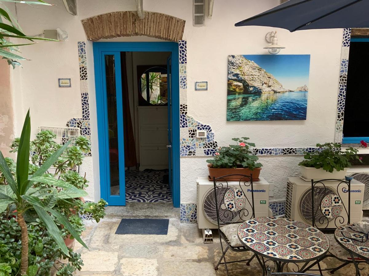 Cortile Azzurro Ξενοδοχείο Τράπανι Εξωτερικό φωτογραφία